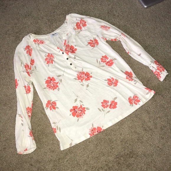 Old Navy Tops - 4 for $28 — Floral long sleeved top